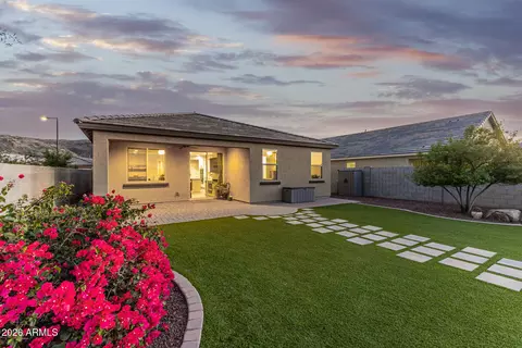 Exterior - 2322 E Harwell Rd, Phoenix, AZ 85042 photo 7 of 16