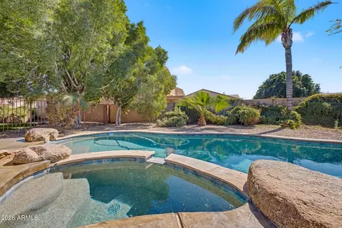1102 S Sandstone St, Gilbert, AZ 85296 photo 2