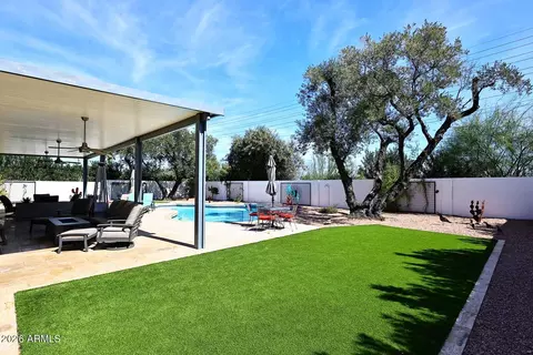 Exterior - 4641 E Mountain View Rd, Phoenix, AZ 85028 photo 1 of 9