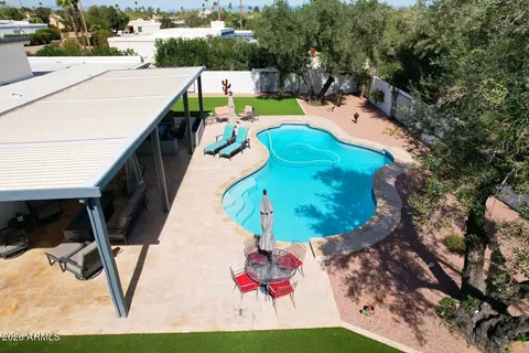 Exterior - 4641 E Mountain View Rd, Phoenix, AZ 85028 photo 8 of 9
