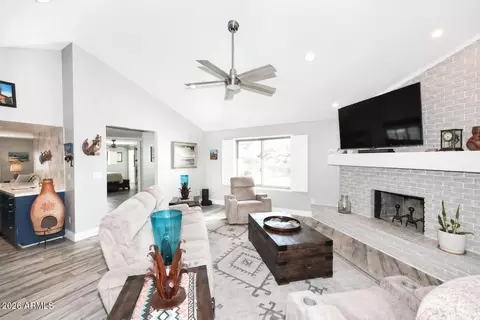 Living - 4641 E Mountain View Rd, Phoenix, AZ 85028 photo 3 of 3