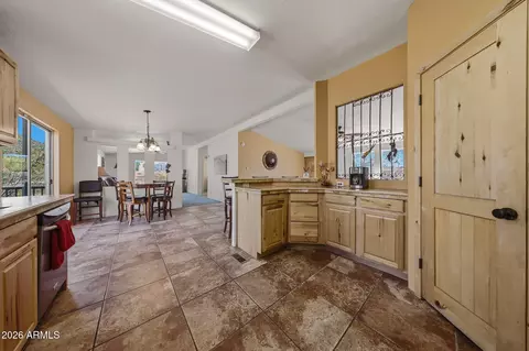 636 W Saddle Butte St, Apache Junction, AZ 85120 photo 15