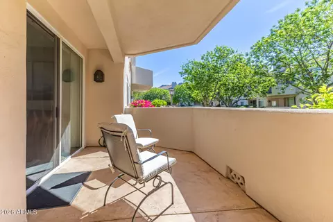 Exterior - 1747 E Northern Ave #181, Phoenix, AZ 85020 photo 3 of 13