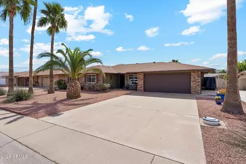 9721 W Greenway Rd, Sun City, AZ 85351