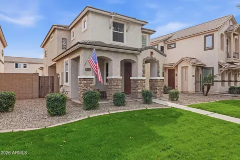 2089 S Olympic Dr, Gilbert, AZ 85295 photo 4