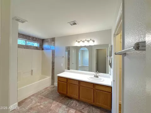 Bath - 2516 E Camellia Dr, Gilbert, AZ 85296 photo 1 of 3