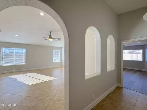 Entry Way - 2516 E Camellia Dr, Gilbert, AZ 85296 photo 1 of 2