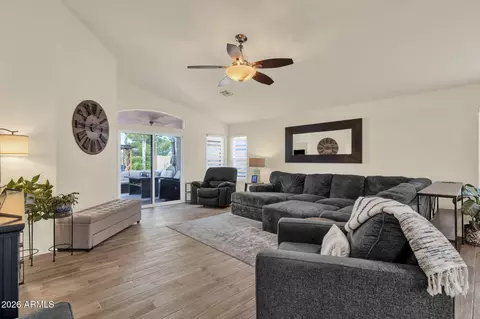 2234 E Wahalla Ln, Phoenix, AZ 85024