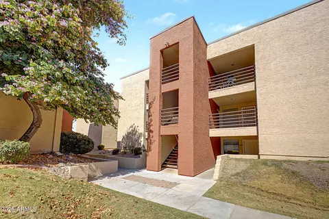 1340 N Recker Rd #143, Mesa, AZ 85205