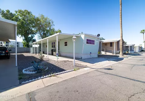 535 S Alma School Rd #17, Mesa, AZ 85210