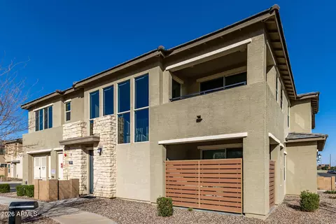 675 E Ginko Ave #201, Gilbert, AZ 85297