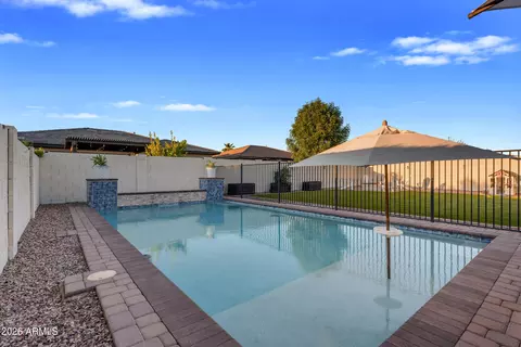 Exterior - 10326 E Bergeron Ave, Mesa, AZ 85212 photo 7 of 16