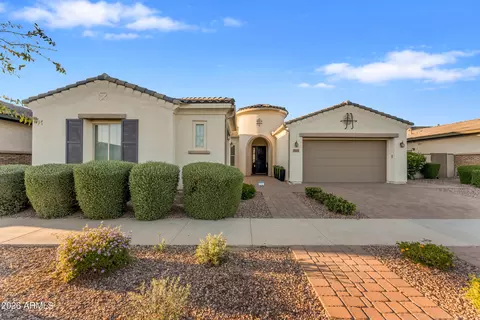 10326 E Bergeron Ave, Mesa, AZ 85212