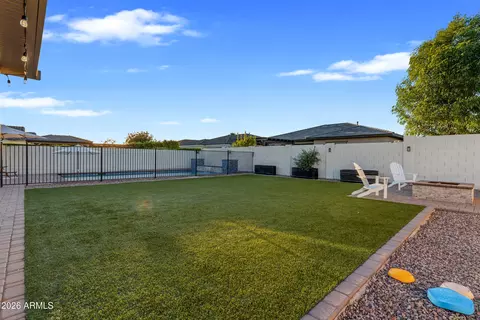 Exterior - 10326 E Bergeron Ave, Mesa, AZ 85212 photo 11 of 16