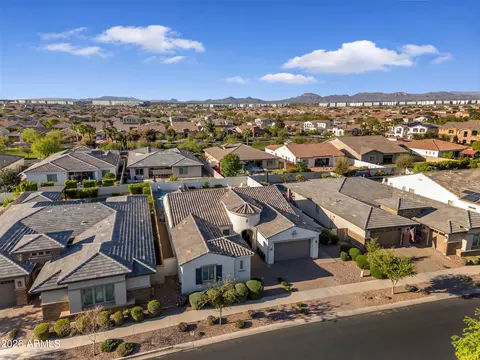 View/Area - 10326 E Bergeron Ave, Mesa, AZ 85212 photo 7 of 21