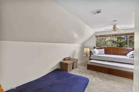 Bedroom - 2908 Apache Dr, Happy Jack, AZ 86024 photo 6 of 6