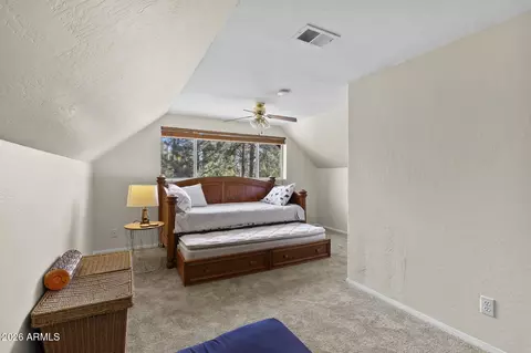 Bedroom - 2908 Apache Dr, Happy Jack, AZ 86024 photo 5 of 6