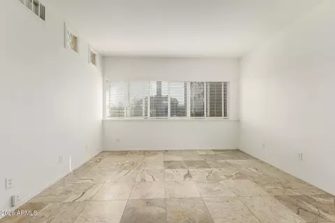 Living - 351 E Thomas Rd #D104, Phoenix, AZ 85012 photo 9 of 9