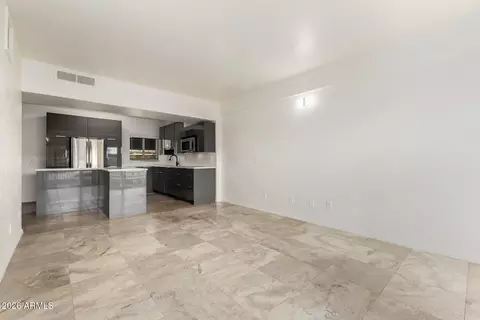 Living - 351 E Thomas Rd #D104, Phoenix, AZ 85012 photo 3 of 9