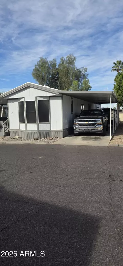 8601 N 71st Ave #117, Glendale, AZ 85301
