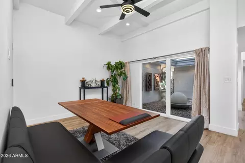 Dining - 3500 E Lincoln Dr #22, Phoenix, AZ 85018 photo 2 of 7