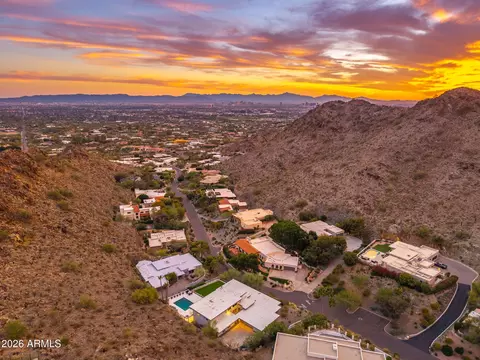 View/Area - 3500 E Lincoln Dr #22, Phoenix, AZ 85018 photo 6 of 8