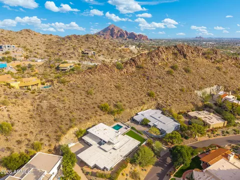 View/Area - 3500 E Lincoln Dr #22, Phoenix, AZ 85018 photo 4 of 8