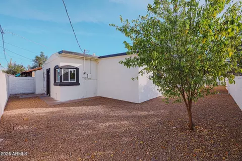 Exterior - 1716 E Oak St, Phoenix, AZ 85008 photo 4 of 4