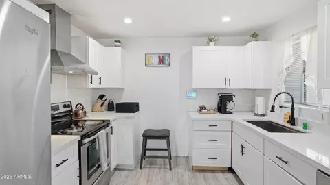 Kitchen - 1716 E Oak St, Phoenix, AZ 85008 photo 3 of 4