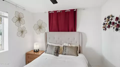 Bedroom - 1716 E Oak St, Phoenix, AZ 85008 photo 2 of 6