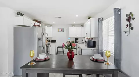 Dining - 1716 E Oak St, Phoenix, AZ 85008 photo 2 of 2
