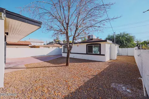 Exterior - 1716 E Oak St, Phoenix, AZ 85008 photo 2 of 4