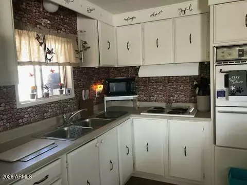 1150 N Delaware Dr #24, Apache Junction, AZ 85120 photo 3
