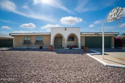 4411 W Windrose Dr, Glendale, AZ 85304