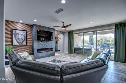 Living - 3697 E Blue Spruce Ln, Gilbert, AZ 85298 photo 1 of 2