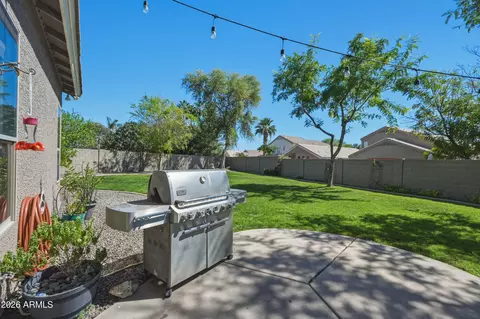 557 S Lemon Ct, Gilbert, AZ 85296 photo 33