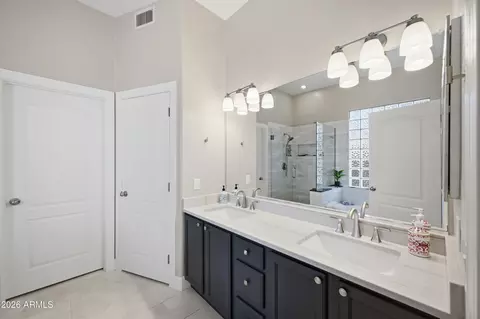 557 S Lemon Ct, Gilbert, AZ 85296 photo 25