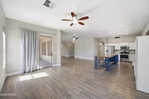 557 S Lemon Ct, Gilbert, AZ 85296 photo 7