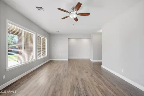 557 S Lemon Ct, Gilbert, AZ 85296 photo 6