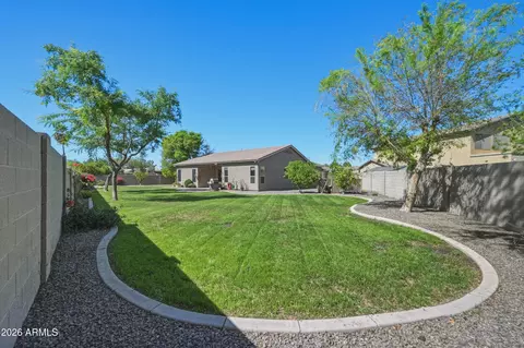 557 S Lemon Ct, Gilbert, AZ 85296 photo 30