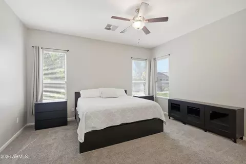 557 S Lemon Ct, Gilbert, AZ 85296 photo 20