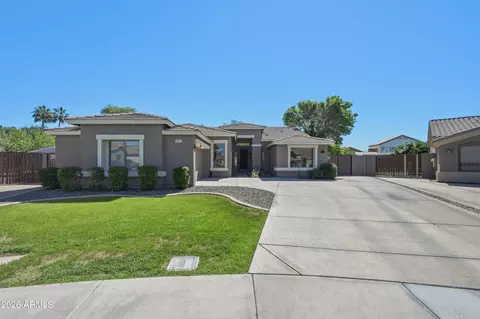 557 S Lemon Ct, Gilbert, AZ 85296