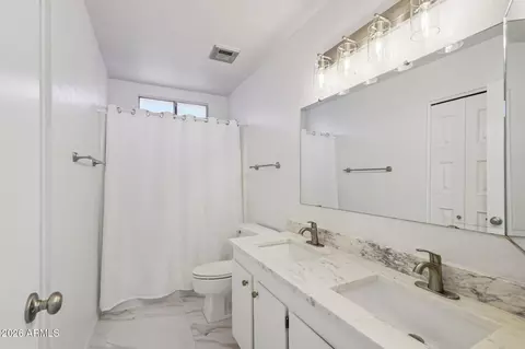 Bath - 1125 E Lodge Dr, Tempe, AZ 85283 photo 1 of 2