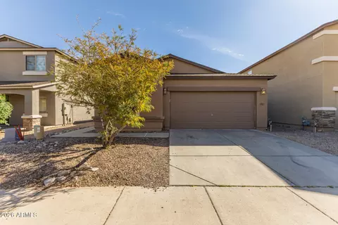 1923 E Renegade Trl, San Tan Valley, AZ 85143