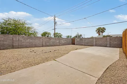 Exterior - 4220 N 3rd Ave, Phoenix, AZ 85013 photo 6 of 7