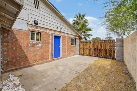 Exterior - 4220 N 3rd Ave, Phoenix, AZ 85013 photo 7 of 7