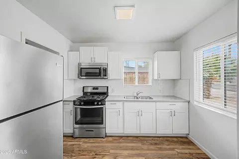 Kitchen - 4220 N 3rd Ave, Phoenix, AZ 85013 photo 1 of 5