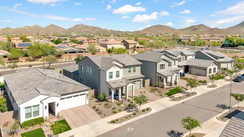 1932 W Rowel Rd, Phoenix, AZ 85085