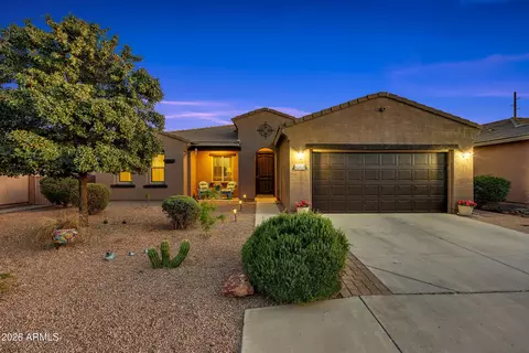 42425 W Sea Eagle Dr, Maricopa, AZ 85138