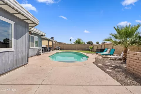 Exterior - 729 E Huber St, Mesa, AZ 85203 photo 5 of 6